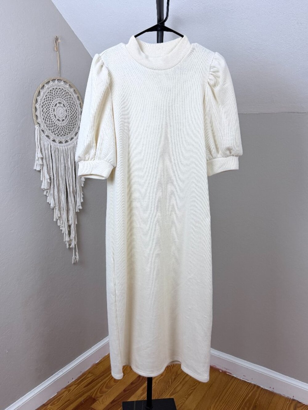 Villa Cream Textured Puff Sleeve Midi Dress Size L